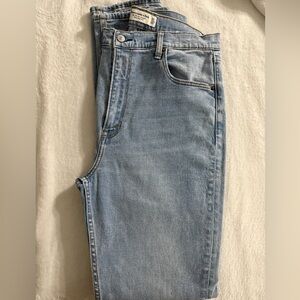 Abercrombie & Fitch blue Jean 31/12 extra long